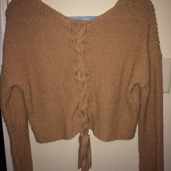 Tan crop sweater - Picture 2 of 3